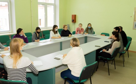 Студенты прошли учебную практику в школе-интернате №17