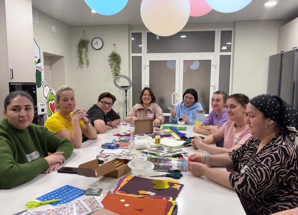 Арт-терапевтический вечер в «Добром доме»